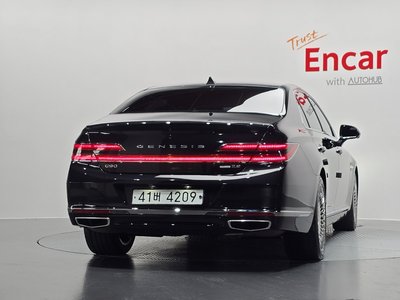 صورة 4 لـ 2019 GENESIS G90