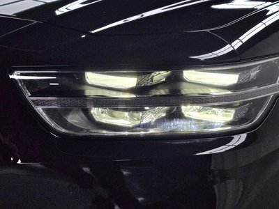 صورة 9 لـ 2019 GENESIS G90