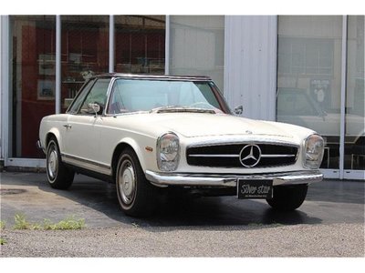 MERCEDES-BENZ SL - 1