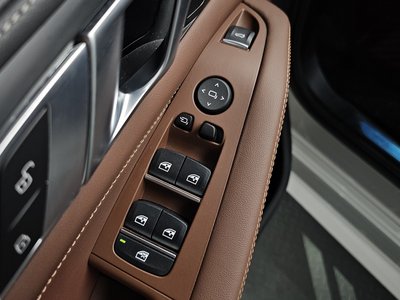 2025 BMW X5 缩略图 27