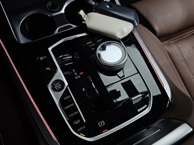 2025 BMW X5 缩略图 12