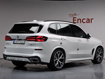 2025 BMW X5 照片 2