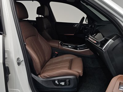 2025 BMW X5 缩略图 18