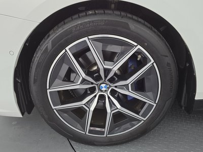 2024 BMW 5 SERIES 照片 6