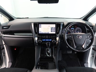 TOYOTA ALPHARD - 8
