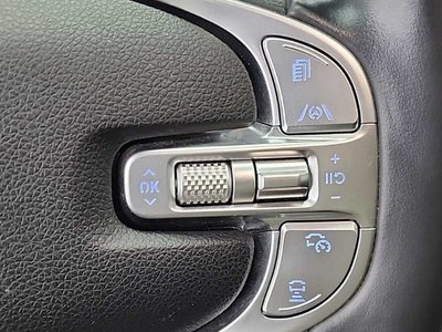2021 Genesis GV70 — миниатюра 17