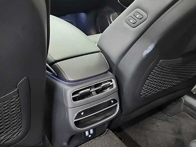 2021 Genesis GV70 — миниатюра 13