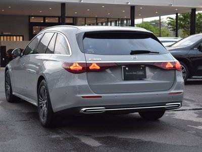 MERCEDES-BENZ E-CLASS - 9