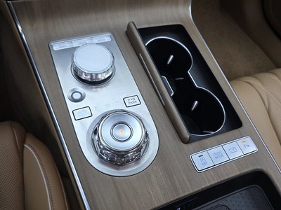 GENESIS G80 (RG3) - 9