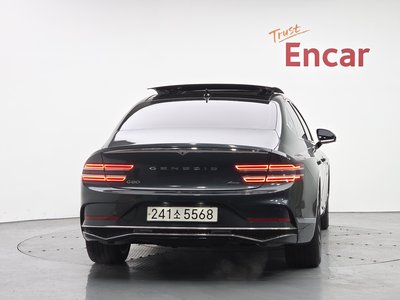 GENESIS G80 (RG3) - 3