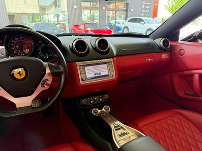 صورة مصغرة 32 لـ 2009 Ferrari CALIFORNIA