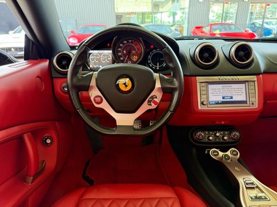 صورة مصغرة 31 لـ 2009 Ferrari CALIFORNIA