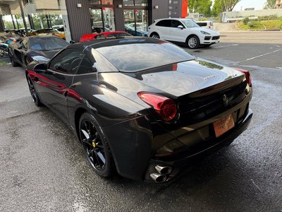 صورة مصغرة 13 لـ 2009 Ferrari CALIFORNIA