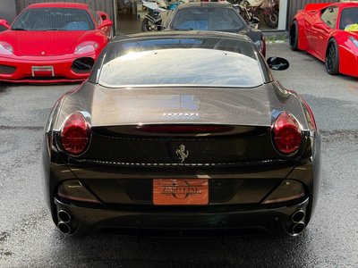 صورة مصغرة 15 لـ 2009 Ferrari CALIFORNIA