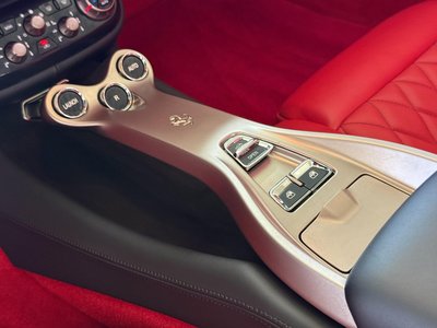 صورة مصغرة 53 لـ 2009 Ferrari CALIFORNIA