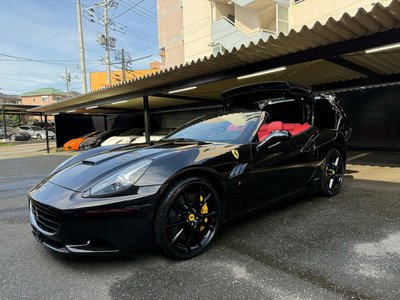 صورة مصغرة 25 لـ 2009 Ferrari CALIFORNIA