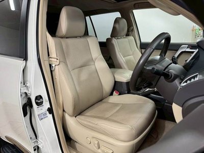 TOYOTA LAND CRUISER PRADO - 5