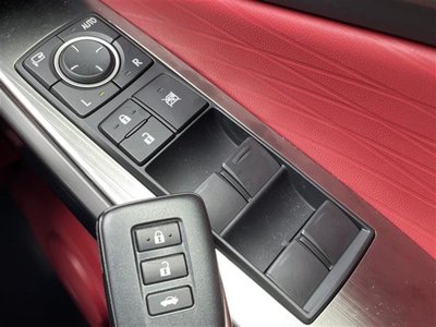 2021 Lexus IS 缩略图 35