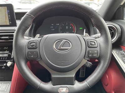 2021 Lexus IS 缩略图 38