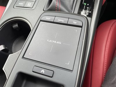 2021 Lexus IS 缩略图 30
