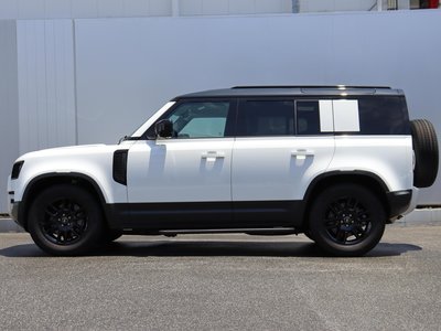 LAND ROVER DEFENDER - 6