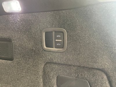 صورة مصغرة 17 لـ 2023 Porsche CAYENNE