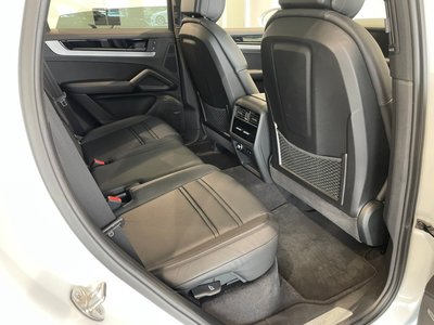 صورة مصغرة 38 لـ 2023 Porsche CAYENNE