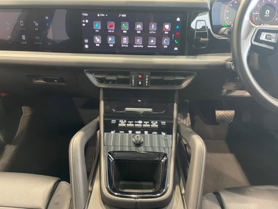 صورة مصغرة 49 لـ 2023 Porsche CAYENNE