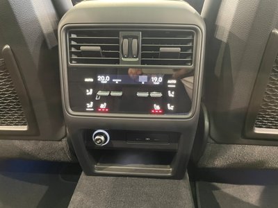 صورة مصغرة 47 لـ 2023 Porsche CAYENNE
