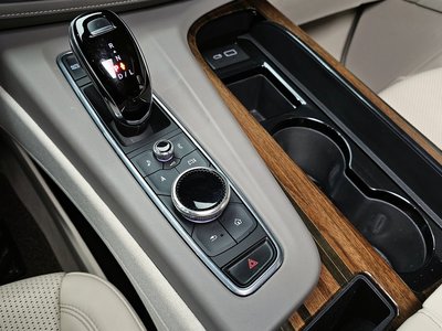 CADILLAC ESCALADE 5TH GENERATION - 9