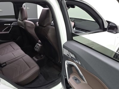 2025 BMW X1 — миниатюра 17