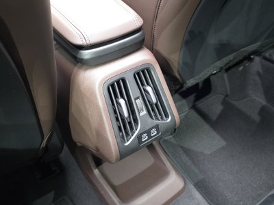 2025 BMW X1 — миниатюра 31