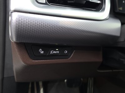 2025 BMW X1 — миниатюра 27