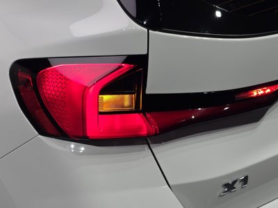 2025 BMW X1 照片 10