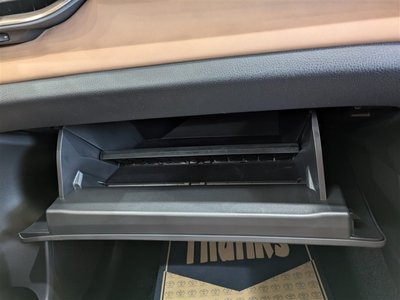 TOYOTA CROWN SPORT - 9