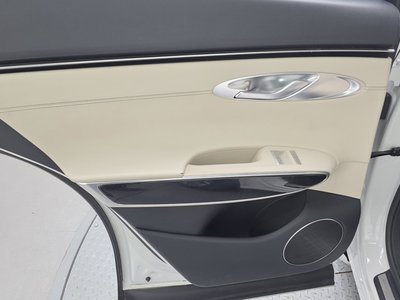 صورة مصغرة 15 لـ 2022 Genesis GV70