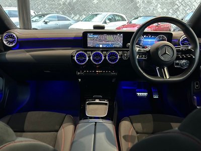 MERCEDES-BENZ CLA - 6