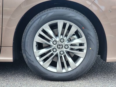 TOYOTA ALPHARD - 4