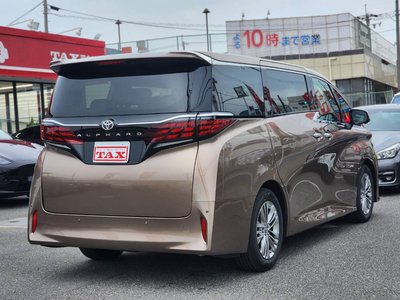 TOYOTA ALPHARD - 2