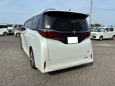 TOYOTA ALPHARD - 8