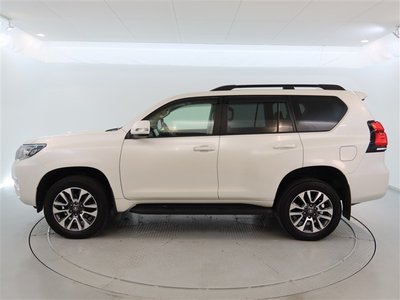 TOYOTA LAND CRUISER PRADO - 3