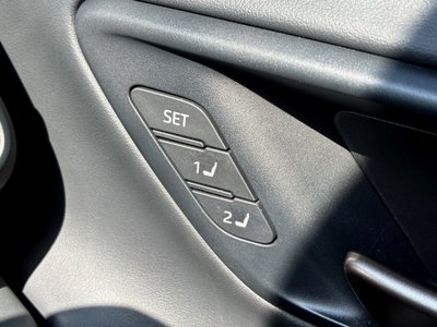 TOYOTA CROWN SPORT - 10