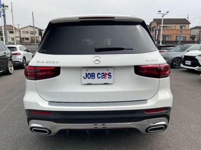 MERCEDES-BENZ GLB - 8