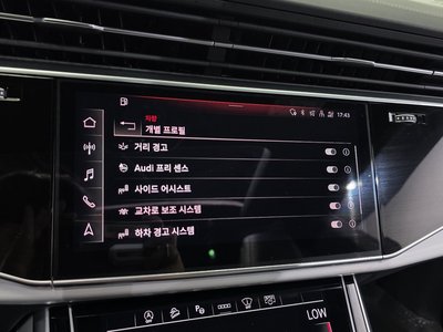 2021 AUDI Q8 thumbnail 16