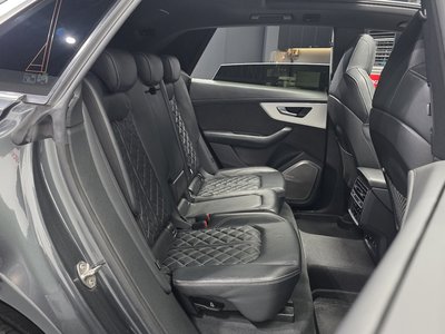 2021 AUDI Q8 thumbnail 12