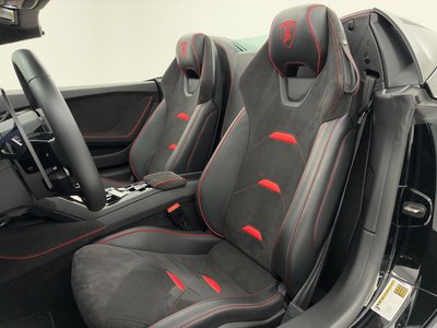 LAMBORGHINI HURACAN SPYDER - 2