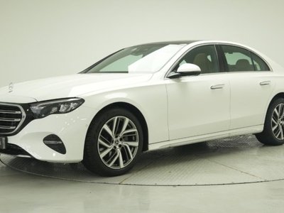 MERCEDES-BENZ E-CLASS - 1