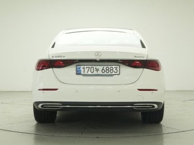 MERCEDES-BENZ E-CLASS - 3