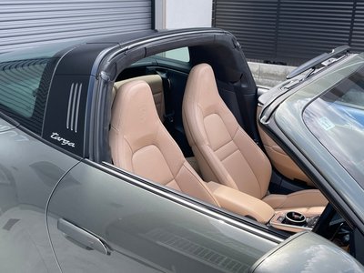 PORSCHE 911 - 4