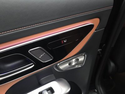 2025 Mercedes-BENZ GLC 缩略图 29